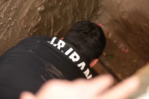 گزارش تصویری/ برگزاری مراسم تشییع و خاکسپاری پیکر شهید گمنام در محل فدراسیون کشتی