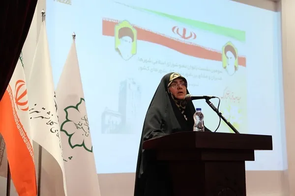 نیازمند بازتعریف در حوزه زنان و خانواده هستیم/ ضرورت توجه به حوزه های فرهنگی در مدیریت شهری