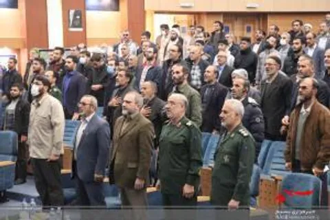 همایش طلایه داران اقتصاد مقاومتی استان مرکزی برگزار شد