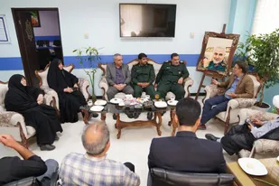 دیدار فرمانده سپاه ثارالله با مسؤلین دانشگاه علوم پزشکی استان کرمان مناسبت روز پزشک