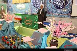 اشرافی گری از خطرات فراروی جامعه ماست