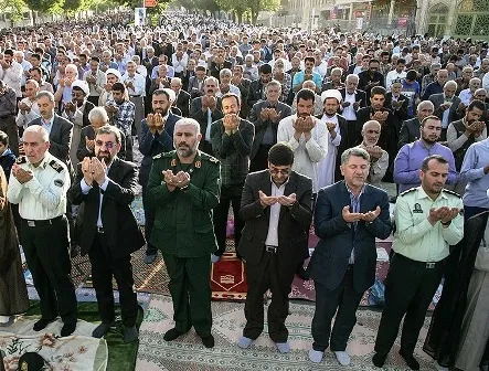 نماز عید بندگی در بام ایران اقامه می شود