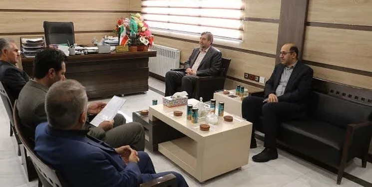 تفاهم‌نامه وزارت راه و دانشگاه ایلام جهت تأمین مسکن کارکنان منعقد شد
