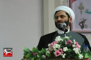 نهادهای تربینی در زمینه جهاد تبیین فعالیت کنند