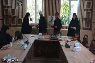 تجلیل از آمران به معروف حوزه مقاومت شهیده افضل همدان