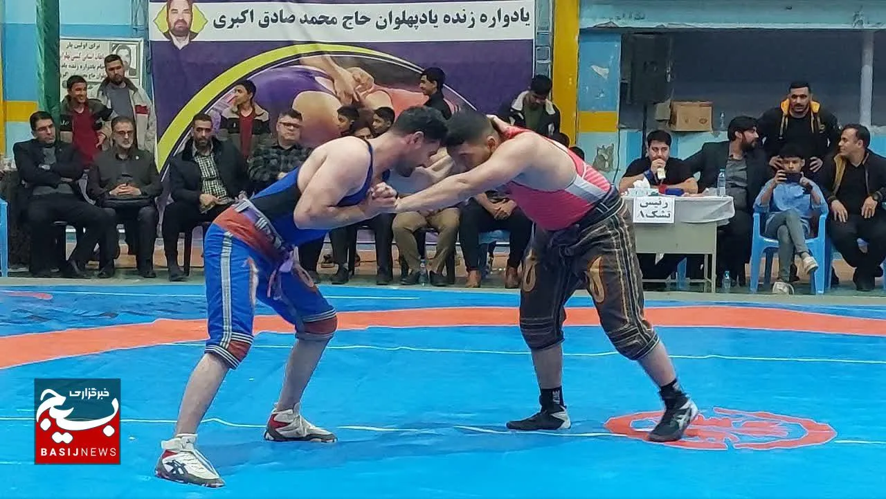 تربت‌جام، بر سکوی پهلوانی قهرمانی استان ایستاد+فیلم و تصاویر