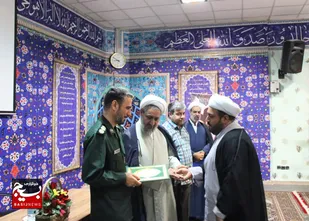 آیین تکریم و معارفه مسئول دفتر نمایندگی ولی فقیه در ناحیه مالک اشتر مشهد برگزار شد+عکس