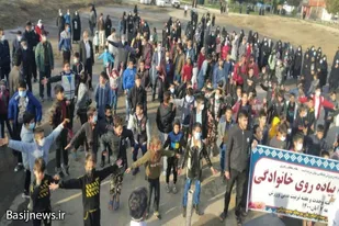 برگزاری همایش پیاده&zwnj;روی خانوادگی به همت حوزه شهری شهداء اسدآباد