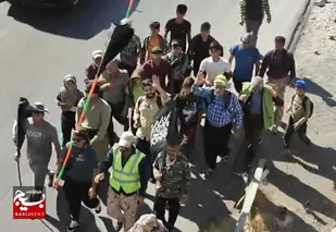 سفرنامه خبرنگار بسیج با سلام و صلوات خاصه زائران پیاده / قسمت اول