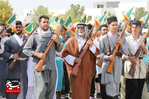 حضور بسیجیان عشایر در دانشکده شهید مطهری و آمادگی برای شرکت در‌ رژه ۳۱ شهریور