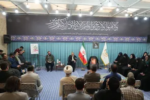تجلیل از شاعران حماسه‌آفرین «شعر هنگامه» با حضور فرمانده سپاه قم
