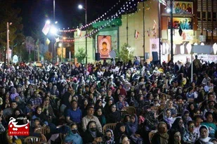 شب زاد روز امام رضا (ع) جشن عاشقی و دلدادگی مردم در کرمان