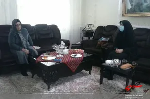 دیدار فرمانده حوزه مقاومت بسیج حضرت رقیه (ع) سپاه بجنورد با خانواده شهید صفدر صفدری