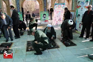 مسئولان و مردم خلیل اباد با آرمان های امام  راحل و شهدا تجدید میثاق کردند