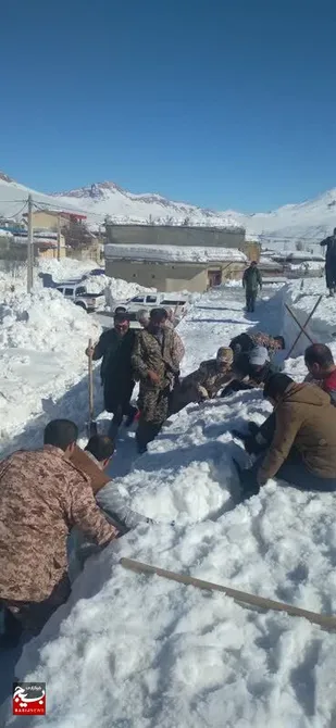 کمک رسانی گروه جهادی اردل به مردم کوهرنگ