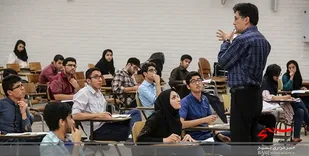 احتمال بازگشایی حضوری دانشگاه&zwnj;ها از آبان/ بازگشایی مدارس منوط به واکسیناسیون است