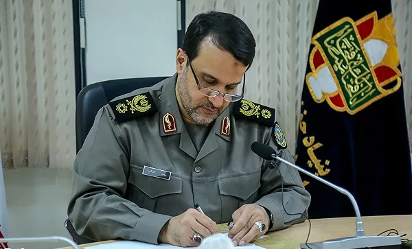 قدردانی رئیس بنیاد حفظ آثار و نشرارزش های دفاع مقدس و مقاومت از زحمات فرمانده کل انتظامی