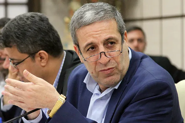 حضور پای صندوق‌های رأی، نظام اسلامی را بیمه می‌کند