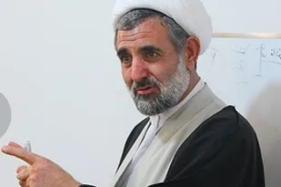 هدف دشمنان از اتهام&lrm;زنی به بسیج برای ازبین بردن خاکریز بسیج است