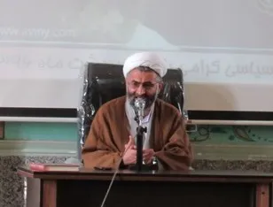 وظیفه مربیان عقیدتی بسیج و سپاه مقابله با جنگ نرم دشمنان