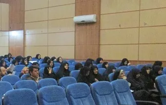 برگزاری نشست‌ بصیرتی با موضوع آسیب‌های فضای مجازی در همدان