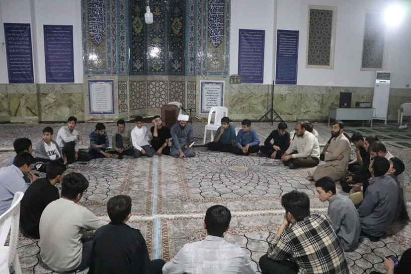 اردوی زیارتی طلاب حوزه علمیه آیت‌الله بهاری (ره) در شهر مقدس قم