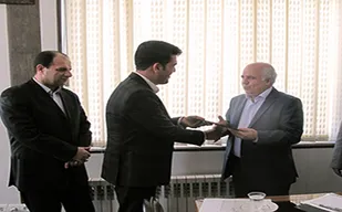 نصب سیستم&zwnj;های قابل حمل خورشیدی برای 600 خانوار عشایری در همدان