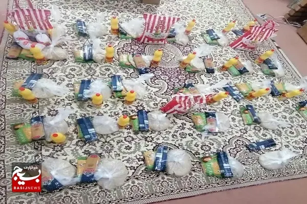 ۷۰ بسته معیشتی توسط گروه جهادی شهیدعباس نریمان توزیع شد