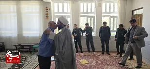 در هفته دفاع مقدس با پیشکسوت جهاد و شهادت در فلارد دیدار شد