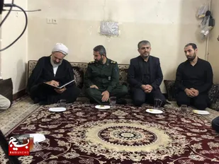 دیدار کارکنان دفتر نمایندگی ولی فقیه در سپاه حضرت ولی عصر (عج) خوزستان با خانواده شهید محمد علی بیگی خوزانی