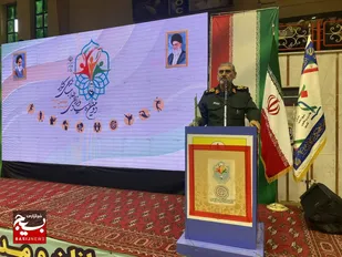 دشمنان ما در حال برنامه ریزی برای عرصه&zwnj;های ورزشی و تخریب آن هستند