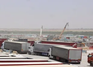 فعالیت تجاری مرز مهران در ایام اربعین متوقف نمی&zwnj;شود