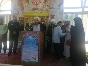 امام جمعه ها همیشه حافظ و سنگربان این مرز و بوم بوده وهستند وباید خودشان را برای فداکاریهای بیشتر آماده کنند.