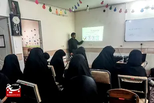 دوره عکاسی با موبایل ویژه بسیجیان جعفرآباد برگزار شد