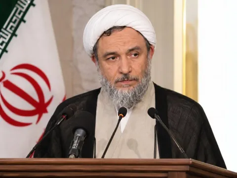 تربیت روحانی تراز انقلاب اسلامی نیازمند چشم‌انداز روشن و حضور مؤثر در عرصه حکمرانی است