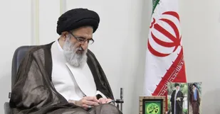 غرب&zwnj;گرایان چهره واقعی و حقیقت پلید آمریکا را ببینند