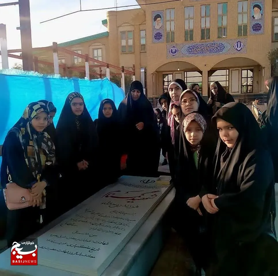 تجدید میثاق بسیجیان پایگاه مقاومت بسیج فدک با آرمان‌های شهدا