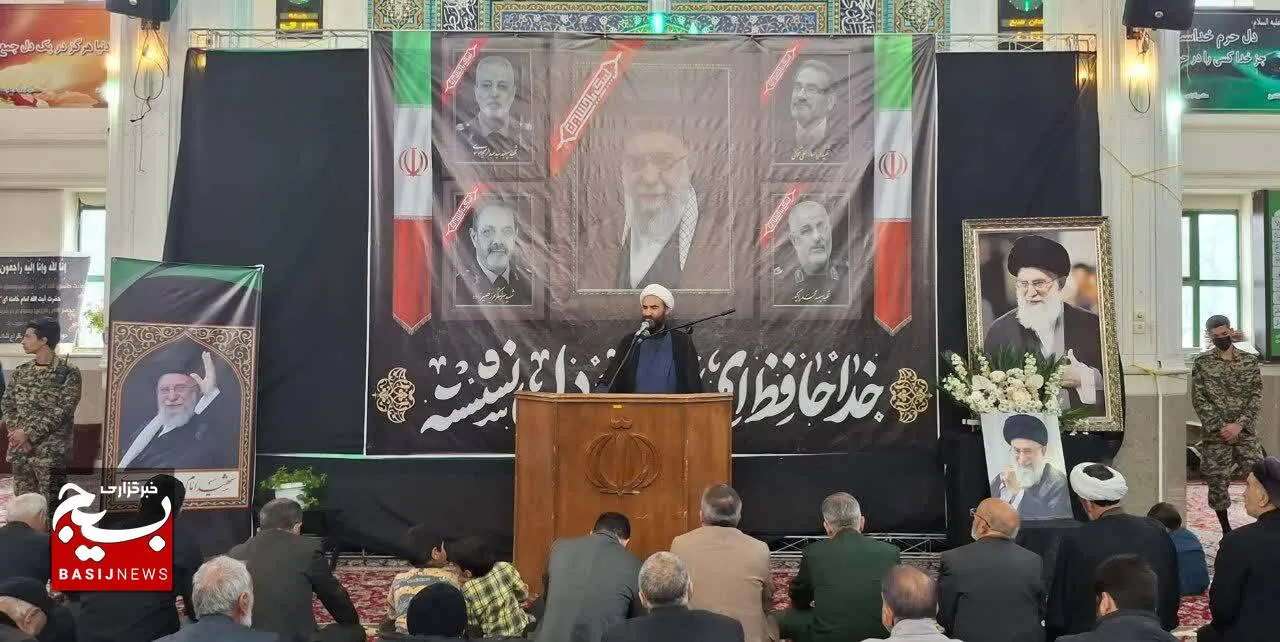 شهادت رهبر انقلاب خط بطلانی بر توطئه‌های دشمنان است