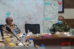 دیدار فرمانده تیپ ۳۸۸ پیاده مکانیزه ارتش مستقر در ایرانشهر با فرمانده قرارگاه عملیاتی شهید معمار