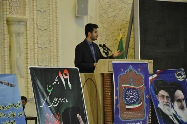 شکستن محاصره تبلیغاتی و امیدآفرینی به‌عنوان نخستین جهاد/ از مهم ترینِ عرصه ها، عرصه‌ی تبیین و روشنگری است
