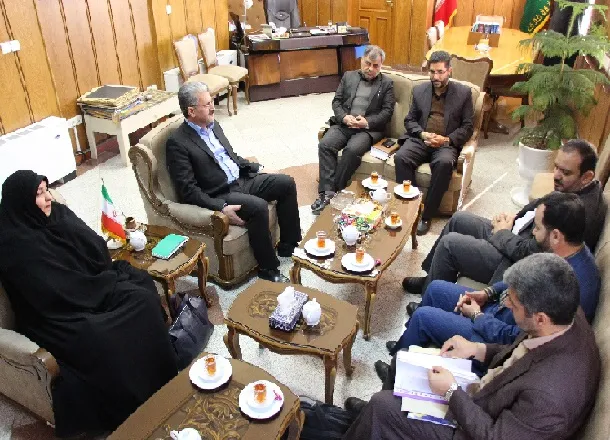 ما از سردفترانی که در بسیج حقوق دانان هستند میخواهیم که همواره بیش از پیش با روحیه بسیجی در امور مختلف به میدان بیایند