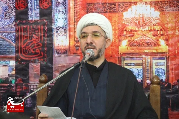 نزدیک‌ترین و آسان‌ترین راه وصول به حق، توسل به اهل بیت(ع) است