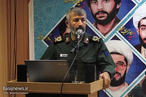 هنر فرمانده پایگاه مقاومت، ایجاد تحول در محله است