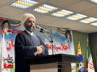 همان&zwnj;گونه که امام خمینی(ره) فرمودند، خدا پشت سر این ملت است