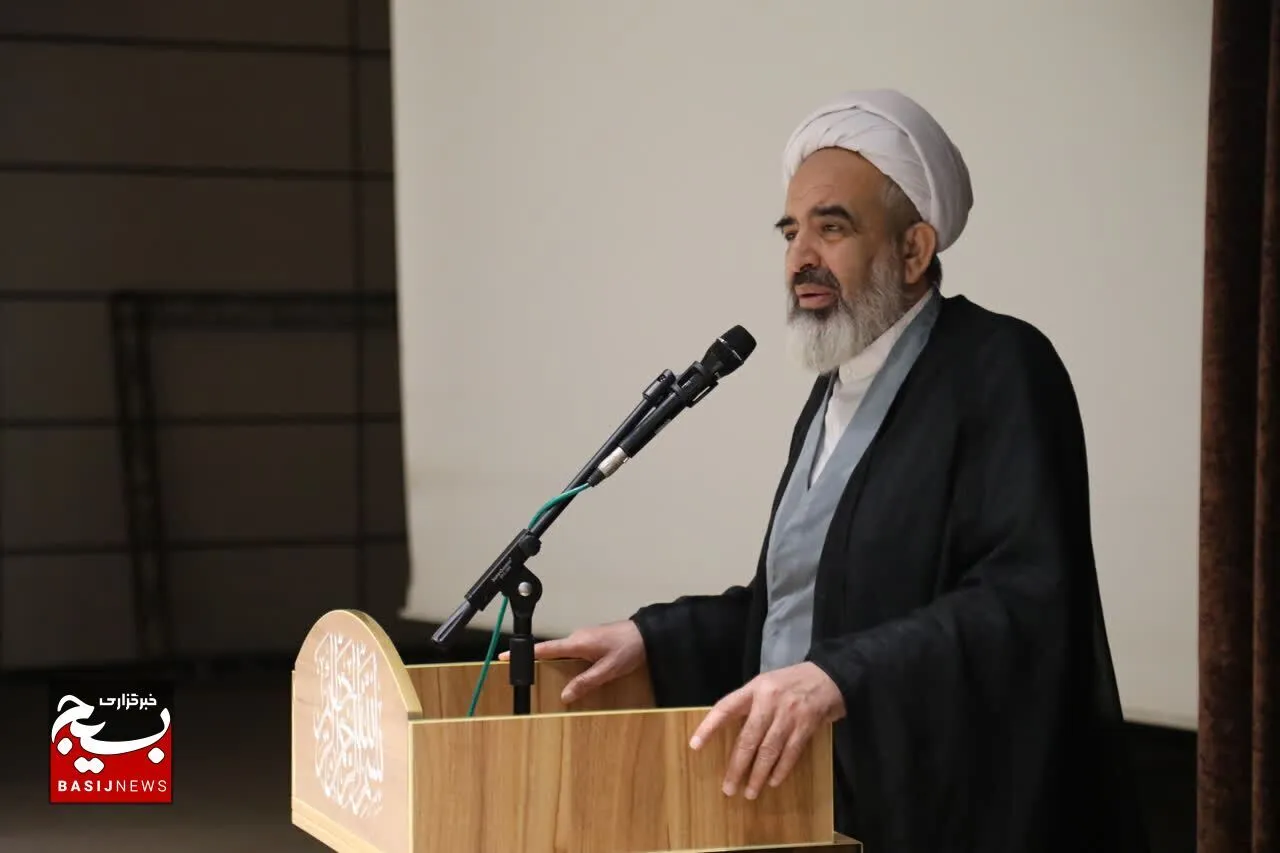 حضور بیشتر مردم پای صندوق‌های رای قدرت چانه زنی رییس جمهور را افزایش می‌دهد