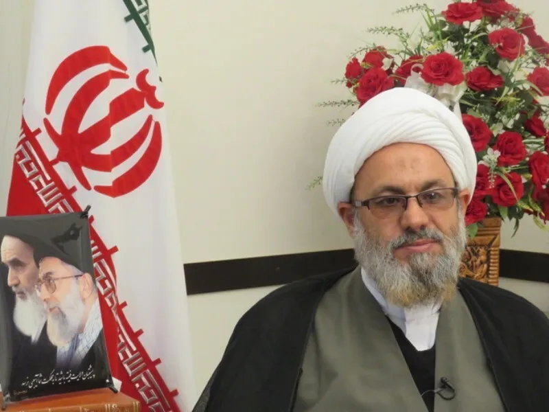 انقلاب اسلامی به ملت ایران عزت داد