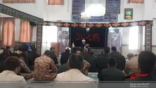 امام حسین (ع) با جبهه کفر و نفاق می جنگید