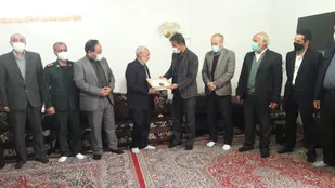 اهدا مدال قهرمانی ورزشکار کاراته کای شاهرود به شهید خانلرخانی+ تصاویر