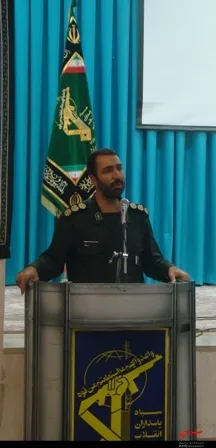 امروز وظیفه ی اصلی پاسداران تبیین گفتمان انقلاب اسلامی است