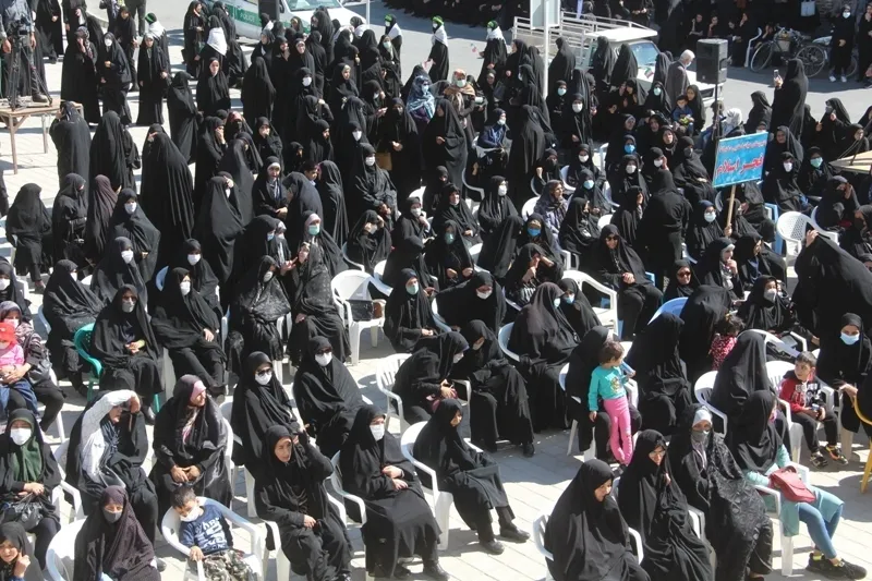 چهارمحال و بختیاری / برگزاری جشن بزرگ وحدت و بیعت با ولایتِ بانوان در بام ایران